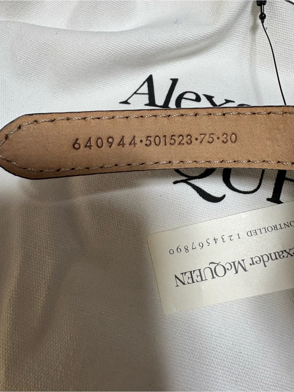 Alexander McQueen Black Thin Double Belt with Silver-Tone Studs size 75B. - Picture 5 of 8